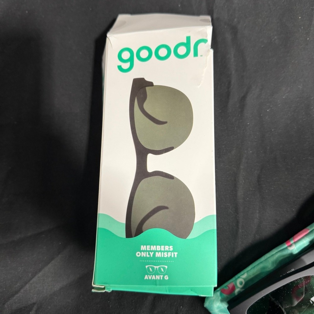 goodr Adult OG 90s Sedan Style Icon Plastic Rectangle Sunglasses - black - Picture 5 of 6